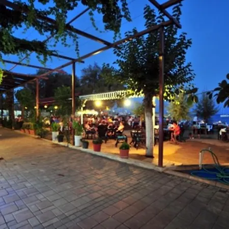 Manolya Hotel